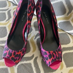 Nine West Leopard Peep Toe Heels Almost New